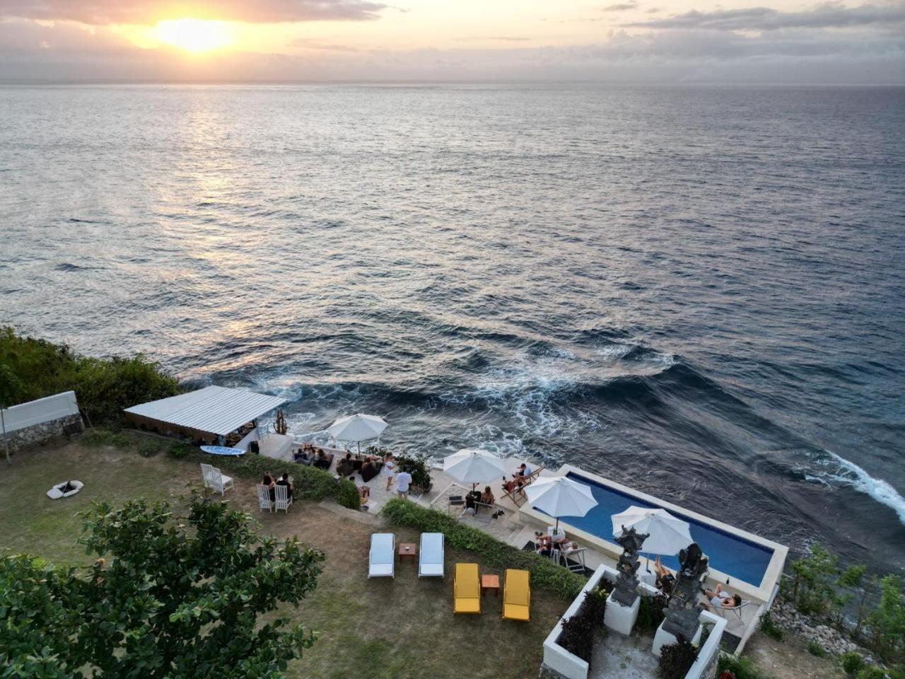 Villa The Edge Lembongan Exterior foto